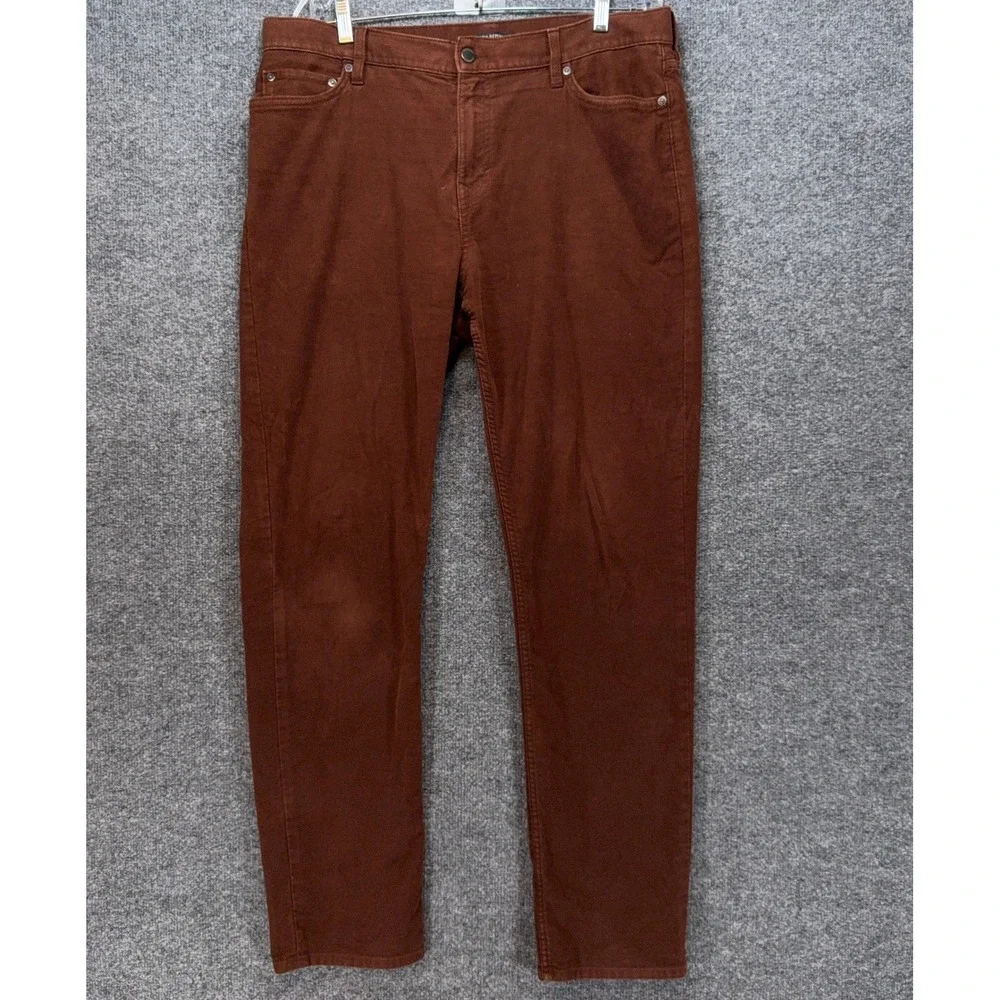 Banana Republic Traveler Pants Mens 35x34 Brown Slim Fit Chino Corded Velvet